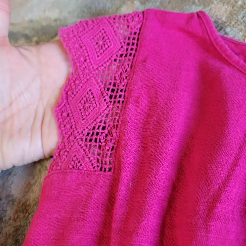 Old Navy Hot Pink Gathered Waist with lace sleeve Girls Dress